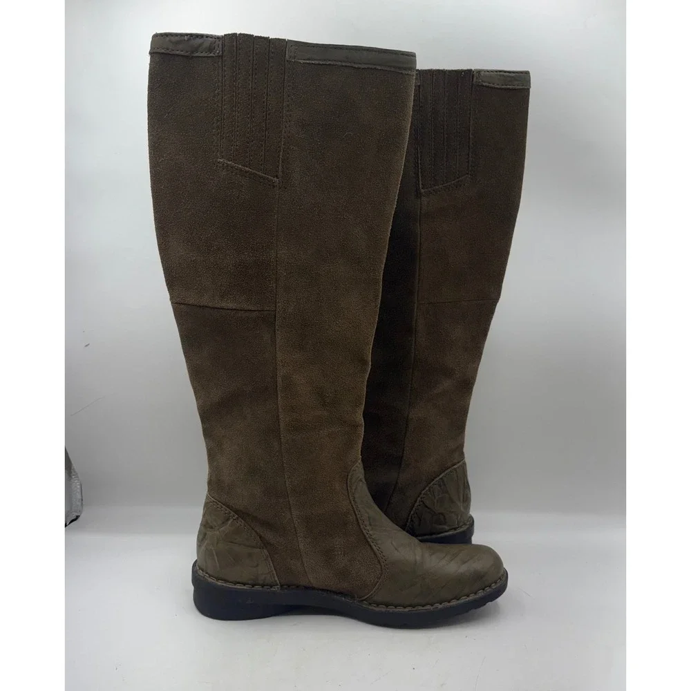 Clarks Nikki Park Green‎ Suede Leather Knee High Side Zip Boots Womens Size 6.5M